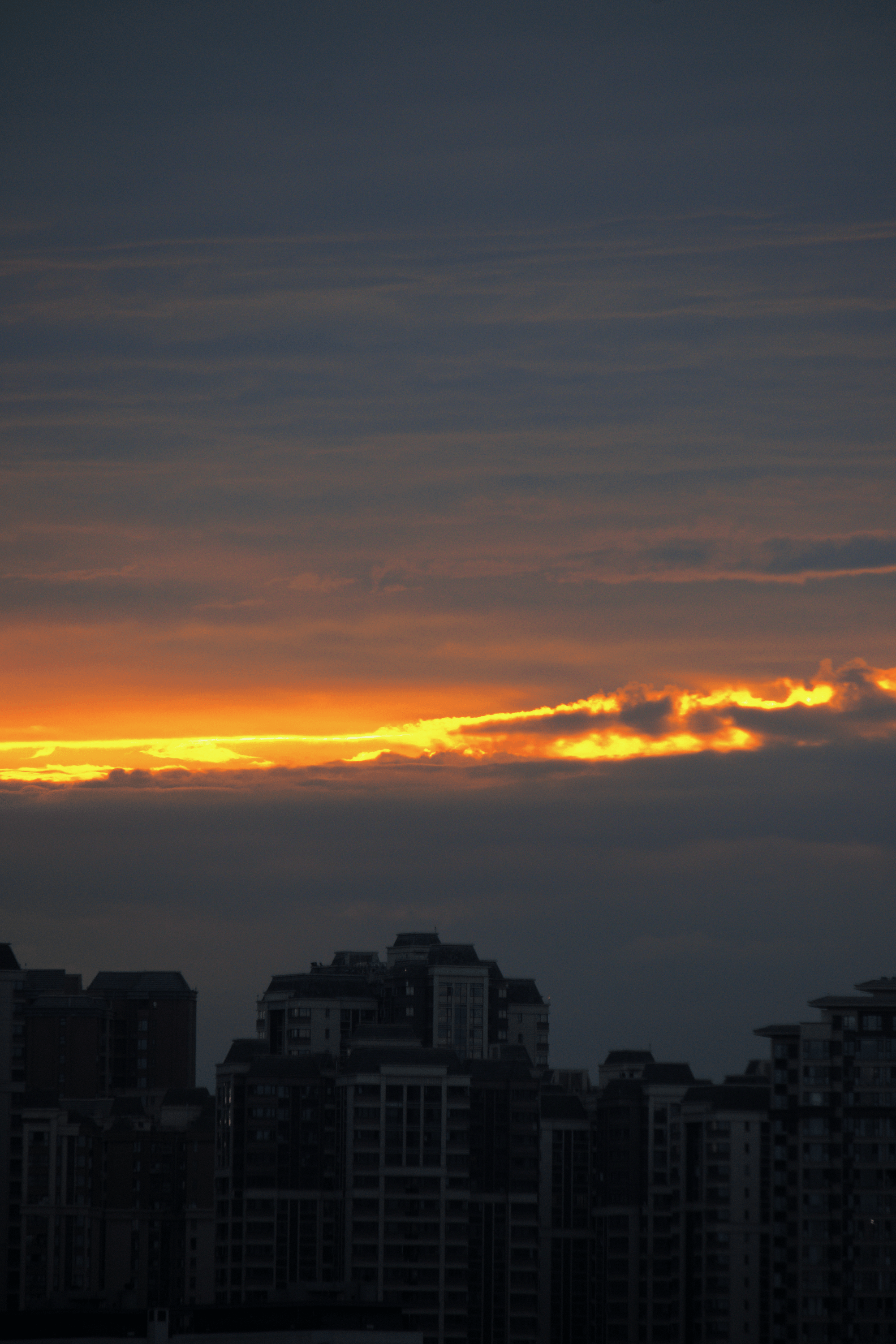 whiskey under sunset 02