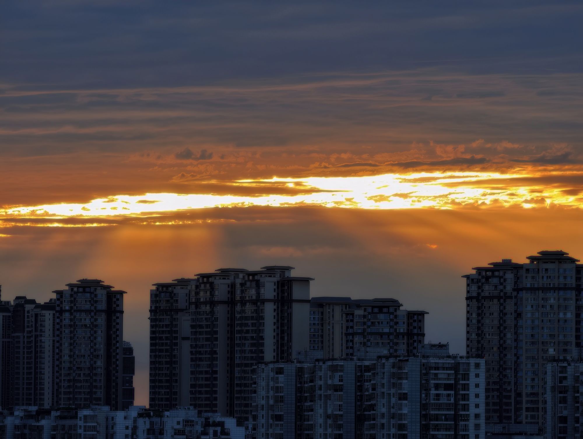 sunset-railway-2026 04
